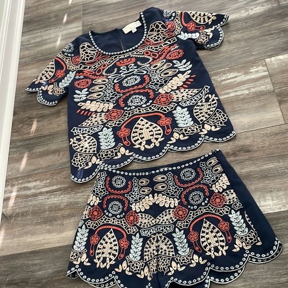 J.O.A. Embroidered Boho Festival Top & Short Set S - Picture 2 of 9